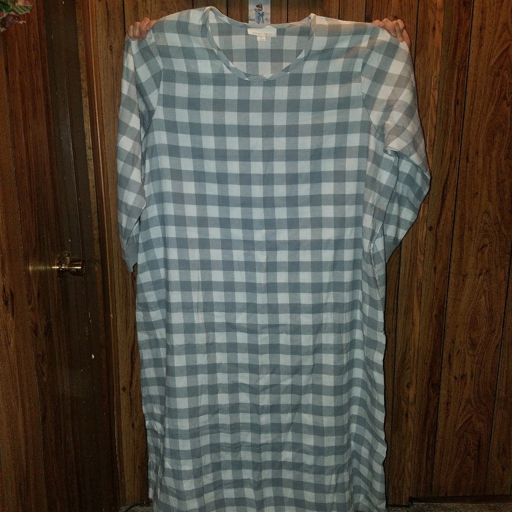 Night gown